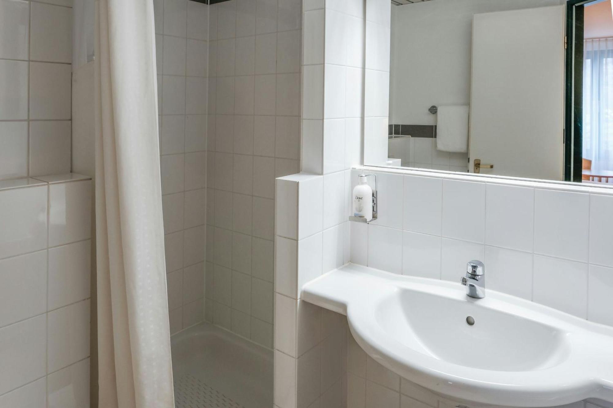 Four Essen City Centre Екстер'єр фото