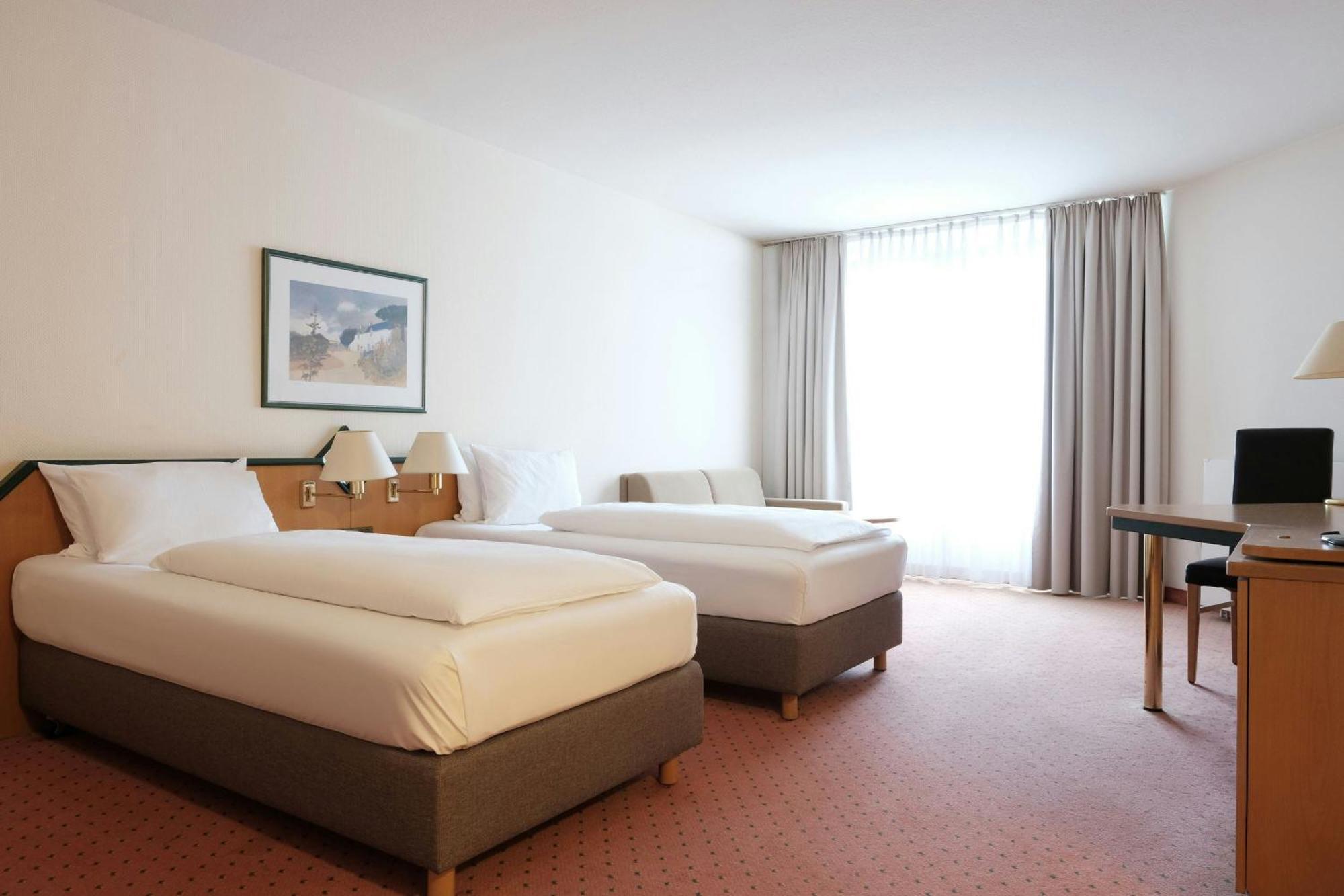 Four Essen City Centre Екстер'єр фото