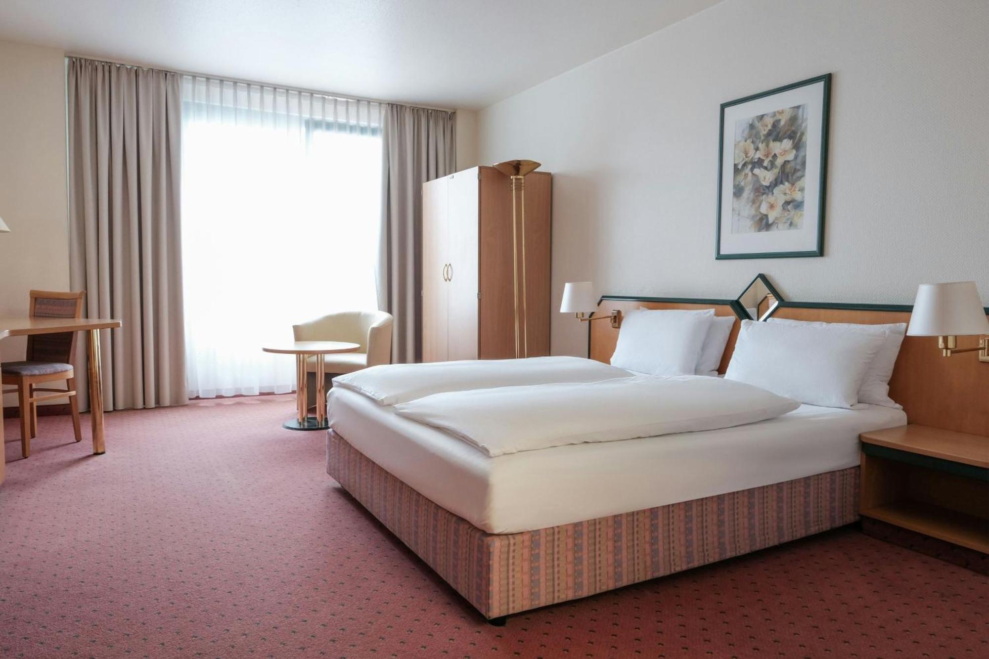 Four Essen City Centre Екстер'єр фото