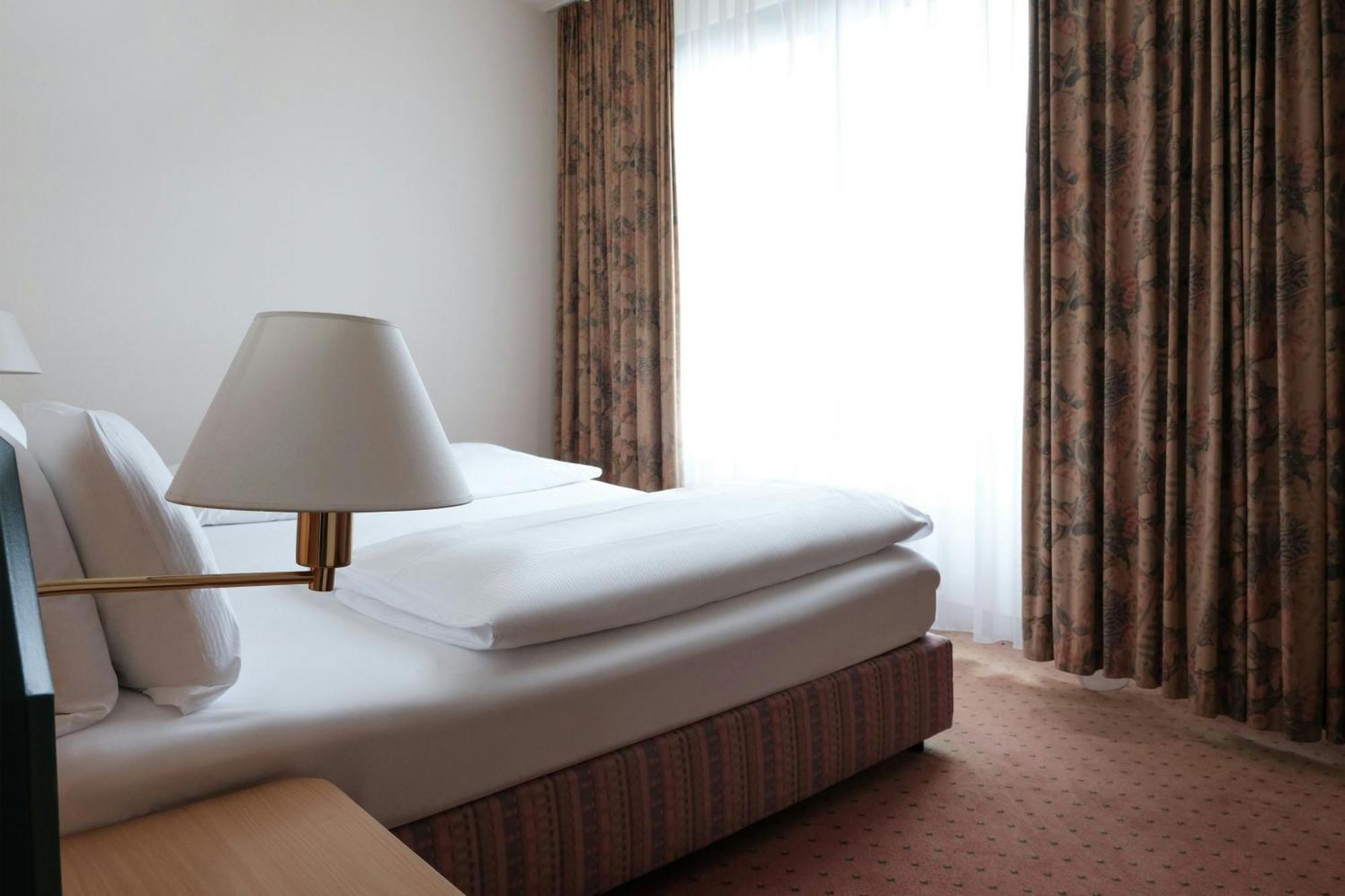 Four Essen City Centre Екстер'єр фото