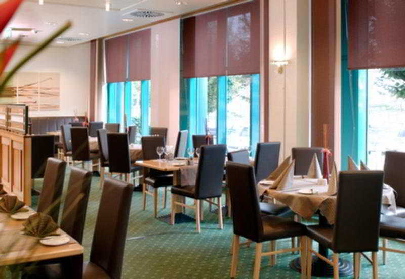 Four Essen City Centre Екстер'єр фото
